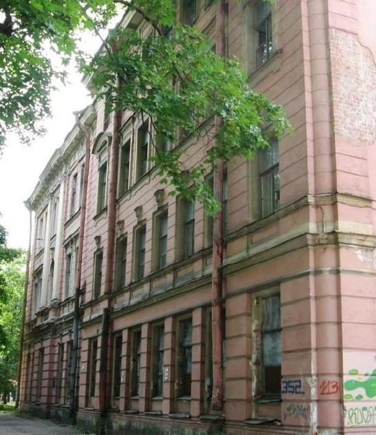 Здание богадельни и школы Ф.М. Садовникова и С.Г. Герасимова